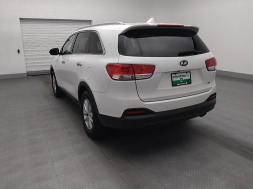 2018 Kia Sorento LX