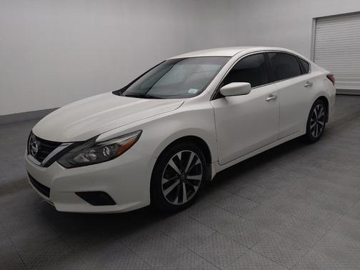 2017 Nissan Altima 2.5 SR