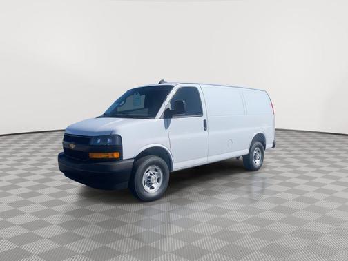 2025 Chevrolet Express 3500 RWD 3500 Regular Wheelbase WT