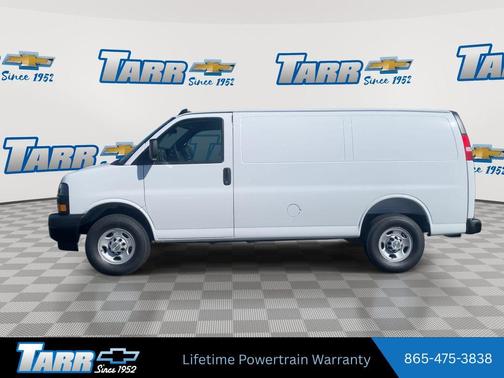 Summit White 2025 Chevrolet Express 3500 RWD 3500 Regular Wheelbase WT