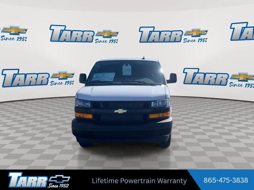 Summit White 2025 Chevrolet Express 3500 RWD 3500 Regular Wheelbase WT