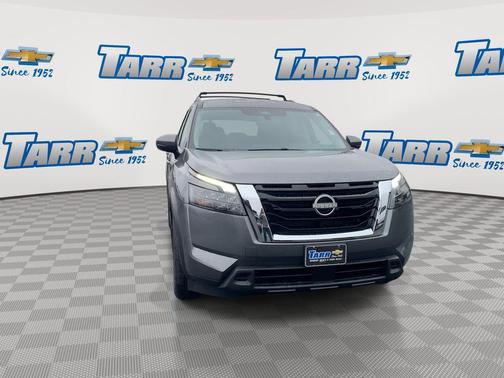 2025 Nissan Pathfinder SV FWD