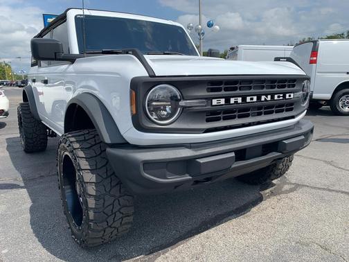 2022 Ford Bronco BASE