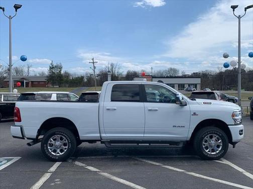 2024 RAM 2500 Laramie Crew Cab 4x4 6'4' Box
