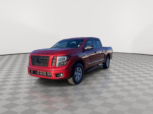 2019 Nissan Titan SV