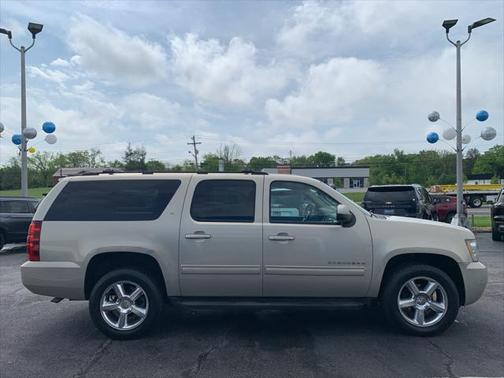 2011 Chevrolet Suburban 1500 LT