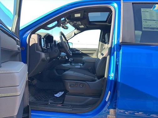 2025 Chevrolet Silverado 1500 ZR2