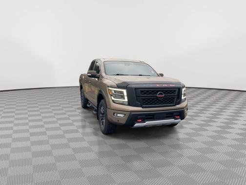 2021 Nissan Titan PRO-4X