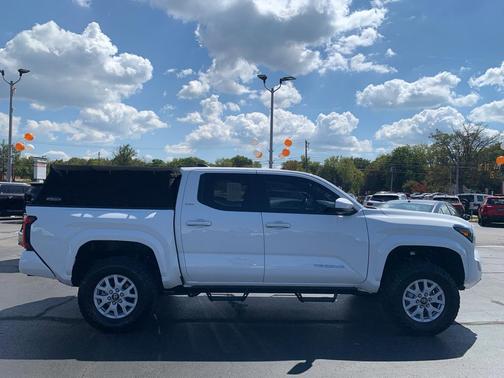 2024 Toyota Tacoma SR5