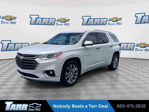 Iridescent Pearl Tricoat 2019 Chevrolet Traverse Premier
