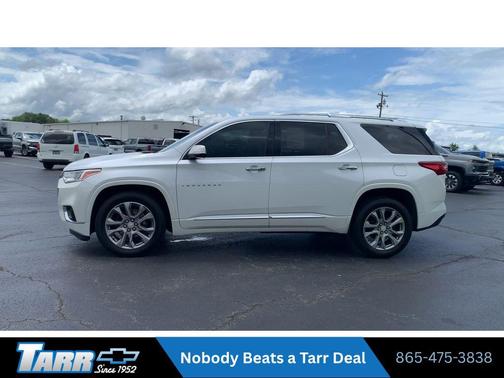 Iridescent Pearl Tricoat 2019 Chevrolet Traverse Premier