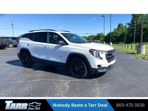 White Frost Tricoat 2024 GMC Terrain AWD AT4