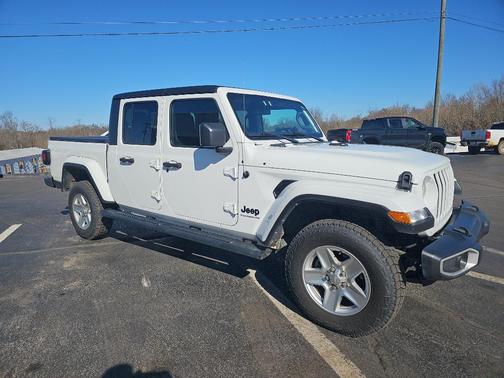 2023 Jeep Gladiator Sport S