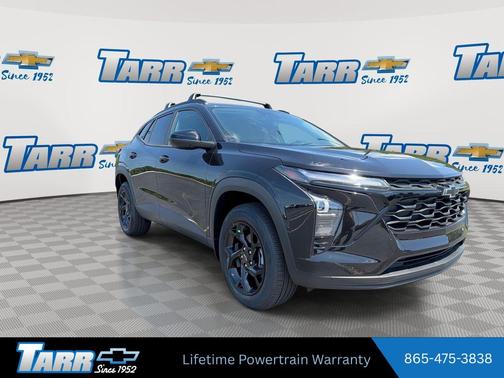 Mosaic Black Metallic 2026 Chevrolet Trax LT