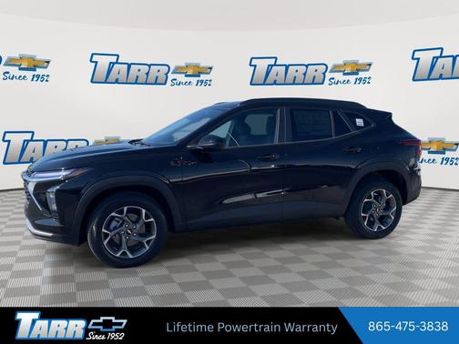 Mosaic Black Metallic 2026 Chevrolet Trax LT