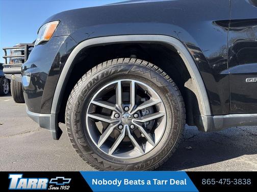 Diamond Black Crystal Pearlcoat 2018 Jeep Grand Cherokee Limited