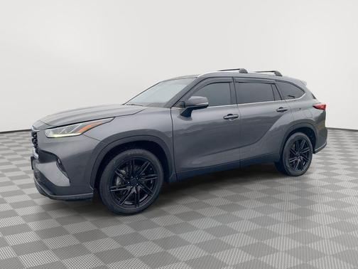 2022 Toyota Highlander Hybrid Limited