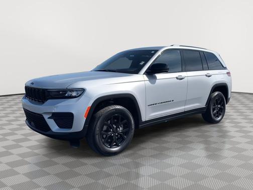 2024 Jeep Grand Cherokee Altitude