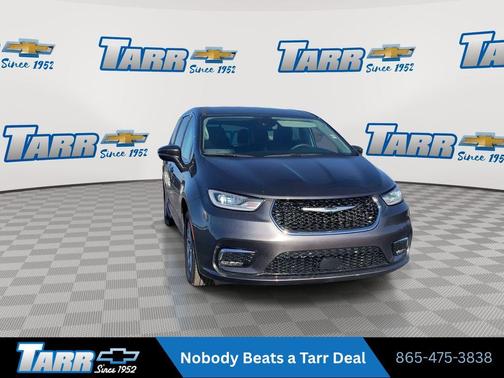 Granite Crystal Metallic Clearcoat 2023 Chrysler Pacifica Touring L