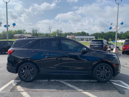 2023 Chevrolet Equinox FWD RS