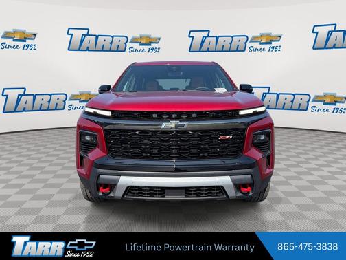 Radiant Red Tintcoat 2027 Chevrolet Traverse AWD Z71