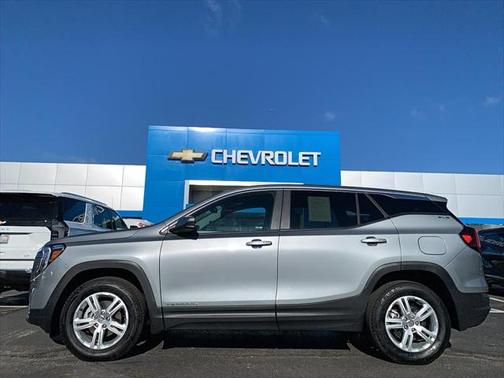 2024 GMC Terrain SLE