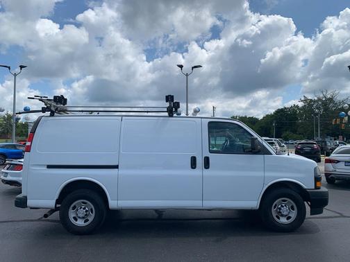 2020 Chevrolet Express 2500 RWD 2500 Regular Wheelbase WT
