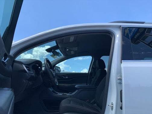 2023 GMC Acadia FWD SLE