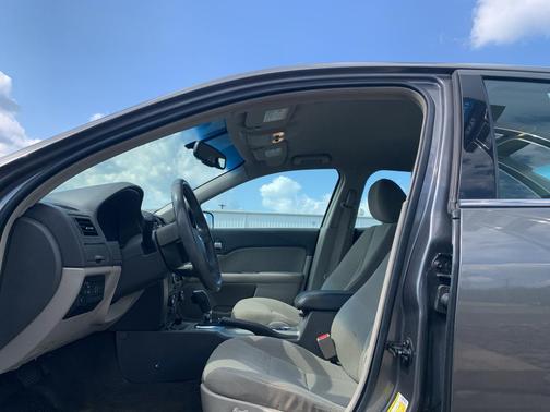 2010 Ford Fusion Hybrid Base