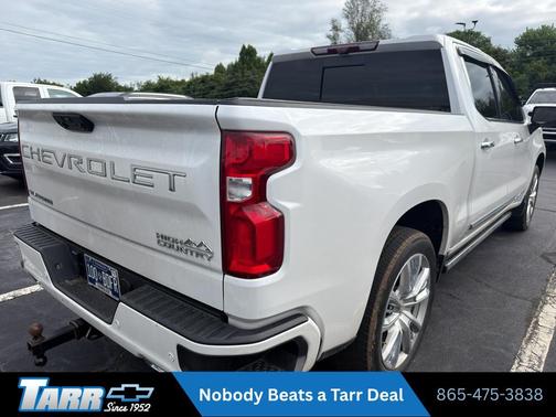 Iridescent Pearl Tricoat 2023 Chevrolet Silverado 1500 High Country