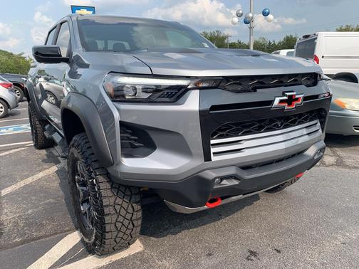 2025 Chevrolet Colorado ZR2