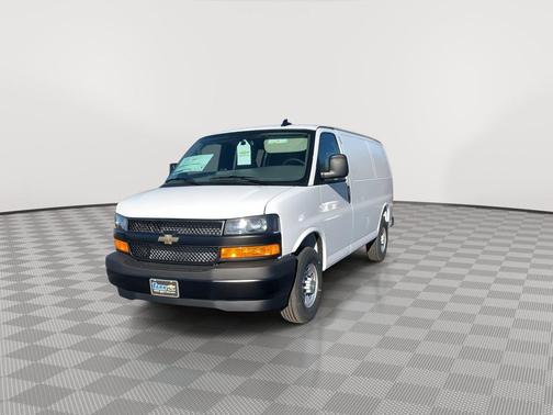 2025 Chevrolet Express 2500 RWD 2500 Regular Wheelbase WT