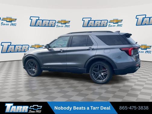 Carbonized Gray Metallic 2025 Ford Explorer ST-Line