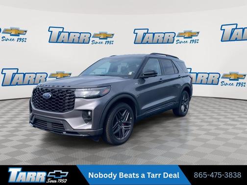 Carbonized Gray Metallic 2025 Ford Explorer ST-Line