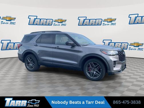 Carbonized Gray Metallic 2025 Ford Explorer ST-Line
