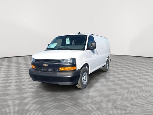 2025 Chevrolet Express 2500 RWD 2500 Regular Wheelbase WT