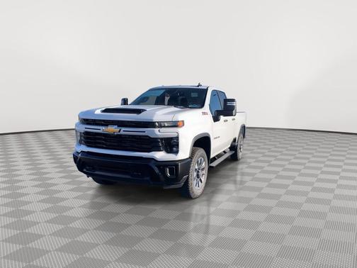 2026 Chevrolet Silverado 2500 Custom