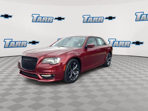 2023 Chrysler 300 Touring
