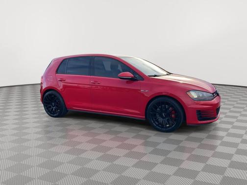 2016 Volkswagen Golf GTI 2.0T Autobahn w/Performance Package 4-Door