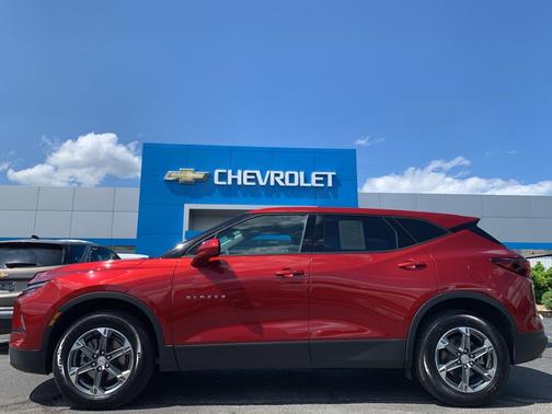 2025 Chevrolet Blazer 2LT