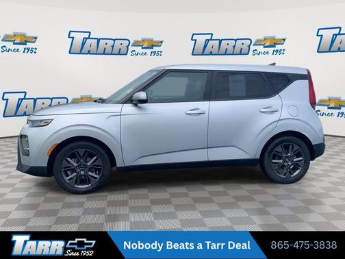 Sparkling Silver 2021 Kia Soul S