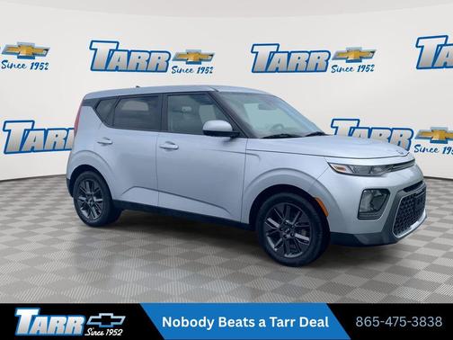 Sparkling Silver 2021 Kia Soul S