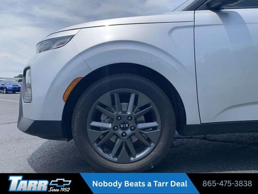 Sparkling Silver 2021 Kia Soul S