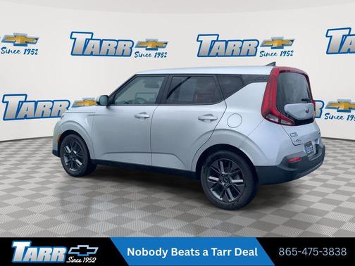 Sparkling Silver 2021 Kia Soul S