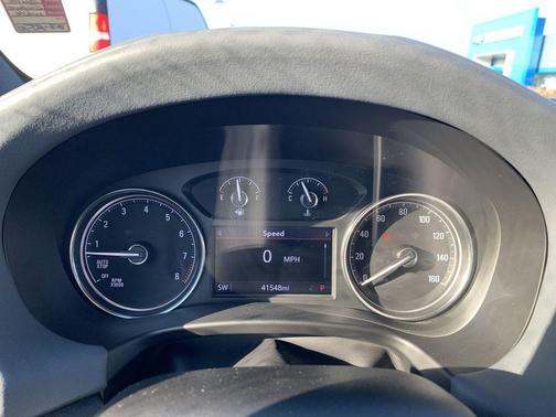 2023 Buick Enclave Essence FWD