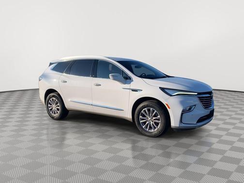 2023 Buick Enclave Essence FWD
