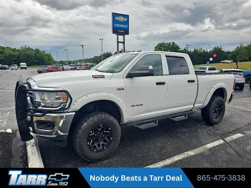 Bright White Clearcoat 2019 RAM 2500 Tradesman Crew Cab 4x4 6'4' Box