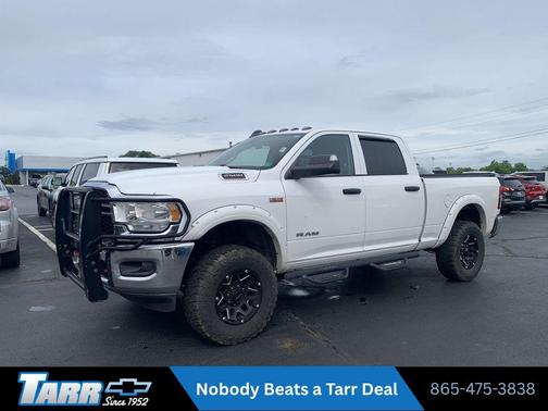 Bright White Clearcoat 2019 RAM 2500 Tradesman Crew Cab 4x4 6'4' Box