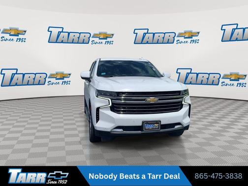 Summit White 2024 Chevrolet Suburban LT