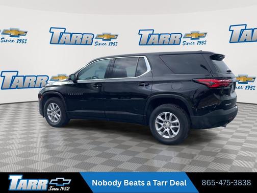 Mosaic Black Metallic 2023 Chevrolet Traverse LS